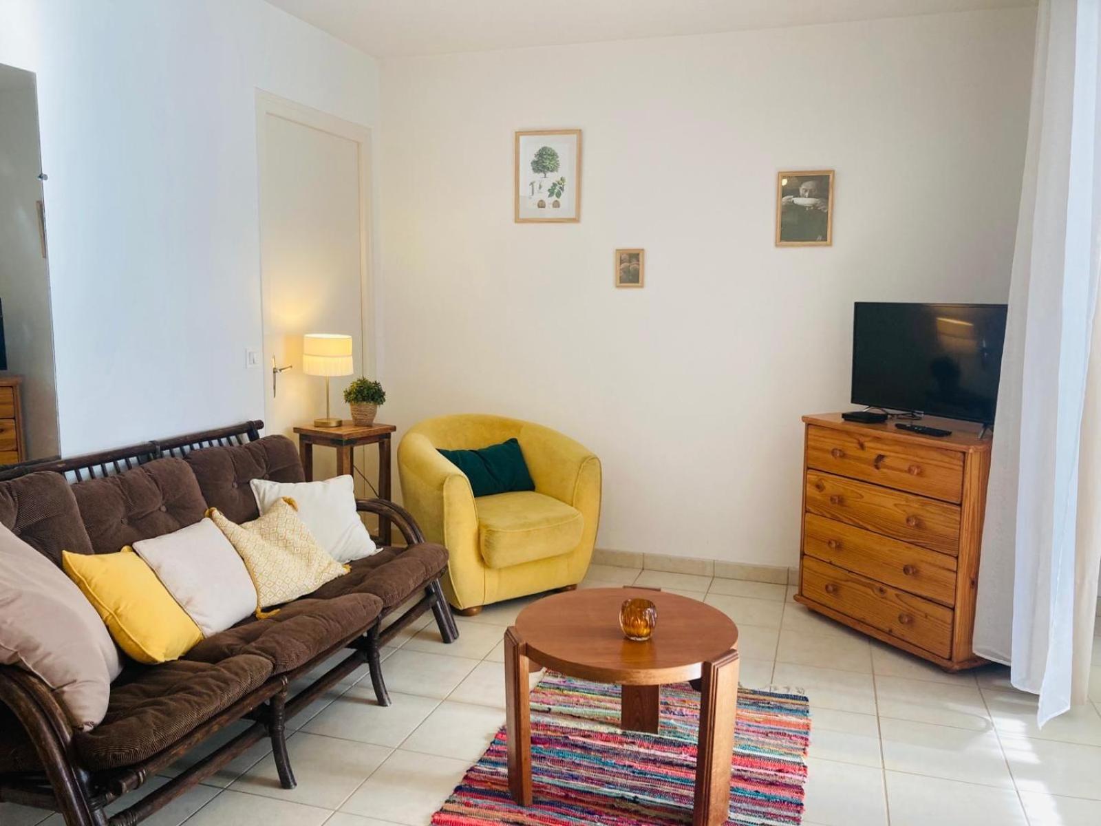 La Petite Noix Apartment Сарла-ла-Канеда Екстериор снимка